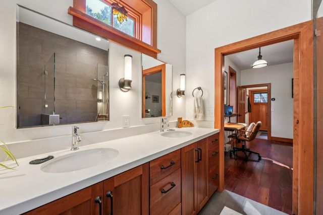 252 Blakewood Way, Redwood City, CA 94062