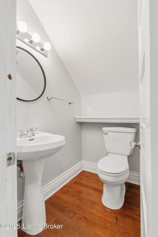 1332 S Floyd St, Louisville, KY 40208