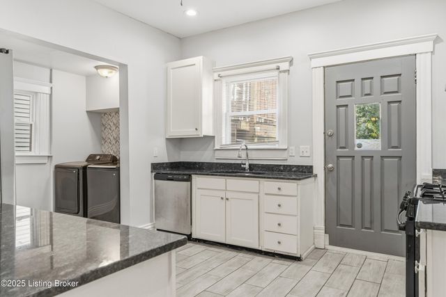 1332 S Floyd St, Louisville, KY 40208