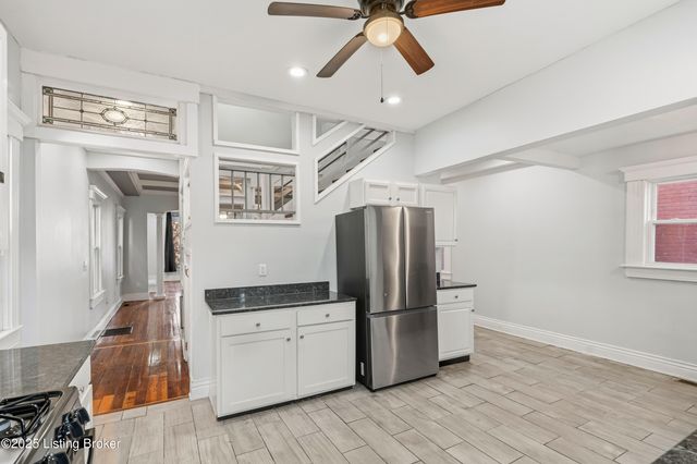 1332 S Floyd St, Louisville, KY 40208