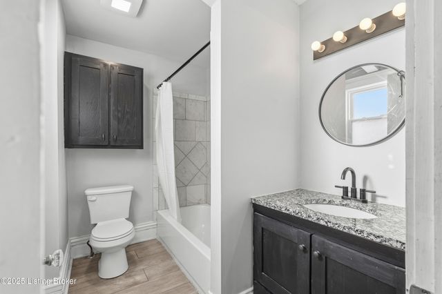 1332 S Floyd St, Louisville, KY 40208