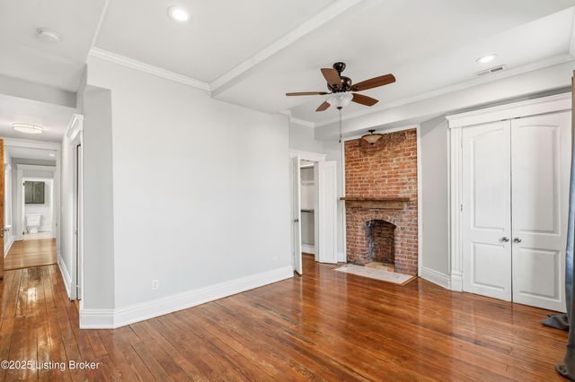 1332 S Floyd St, Louisville, KY 40208