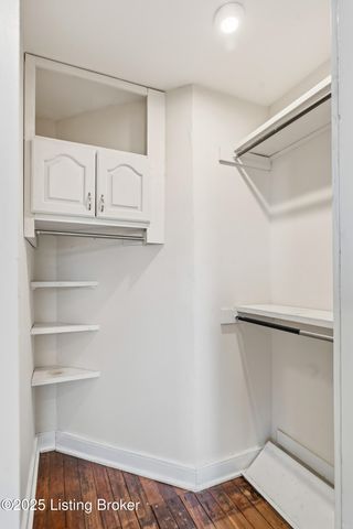 1332 S Floyd St, Louisville, KY 40208