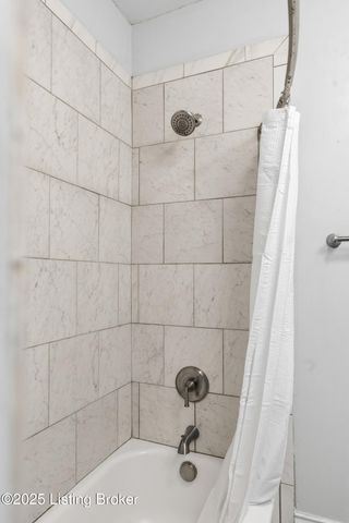 1332 S Floyd St, Louisville, KY 40208