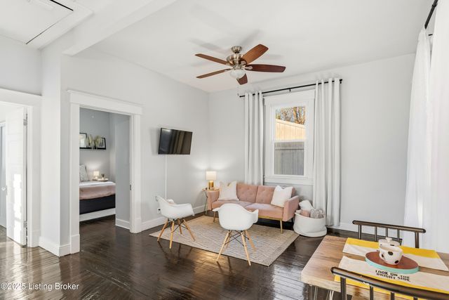 1332 S Floyd St, Louisville, KY 40208