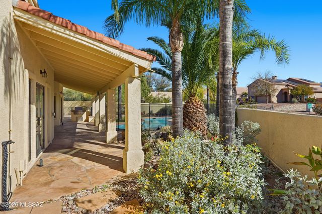 11292 N Quail Springs Place, Tucson, AZ 85737