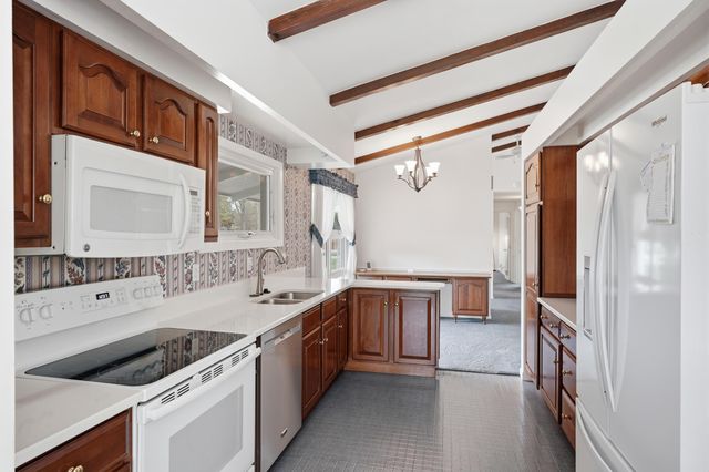 234 Park Street, Tecumseh, MI 49286