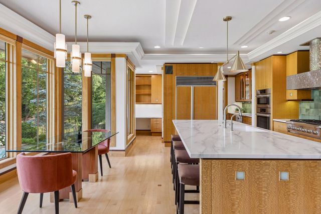 11566 Cedar Pass, Minnetonka, MN 55305