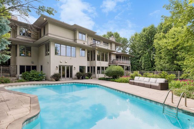 11566 Cedar Pass, Minnetonka, MN 55305