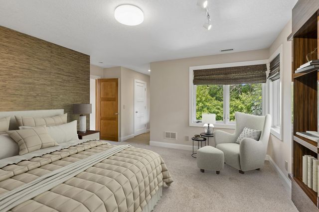 11566 Cedar Pass, Minnetonka, MN 55305