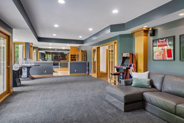 11566 Cedar Pass, Minnetonka, MN 55305
