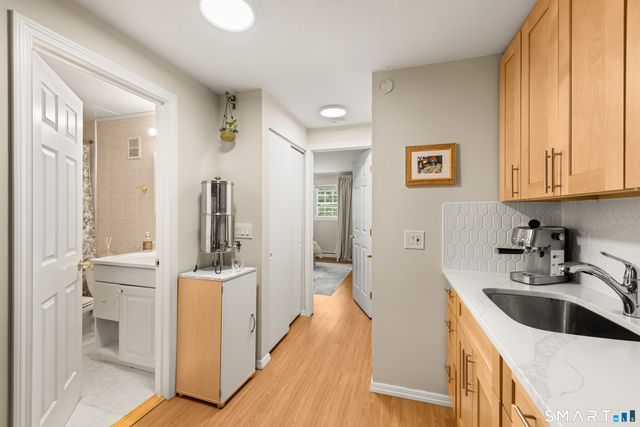 55 Porter Avenue 4A, Naugatuck, CT 06770
