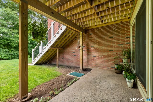 55 Porter Avenue 4A, Naugatuck, CT 06770