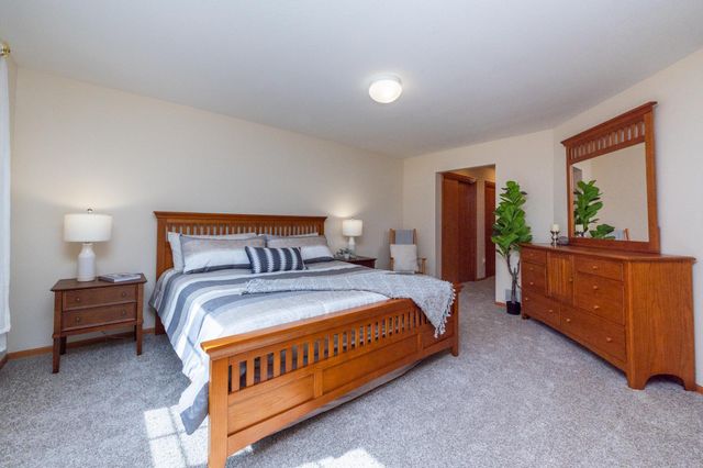 2986 Frattalone Lane, Little Canada, MN 55117