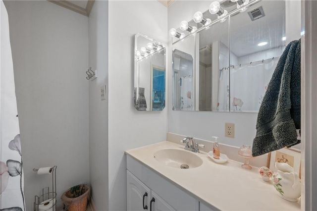 5012 Burma W Road, Mobile, AL 36693