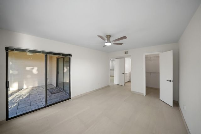 101 Lakeview Terrace D, Montgomery, TX 77356