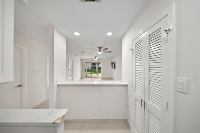 101 Lakeview Terrace D, Montgomery, TX 77356