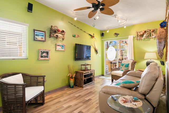 464 Bowie Lane, Key Largo, FL 33037