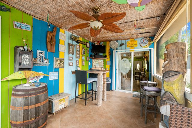 464 Bowie Lane, Key Largo, FL 33037