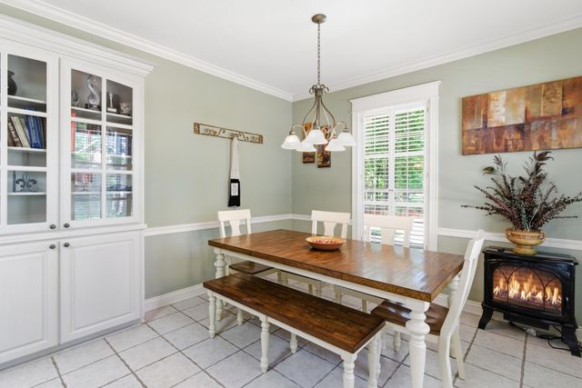 89 Twin Oaks Trace, Hattiesburg, MS 39402
