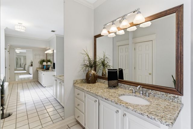 89 Twin Oaks Trace, Hattiesburg, MS 39402