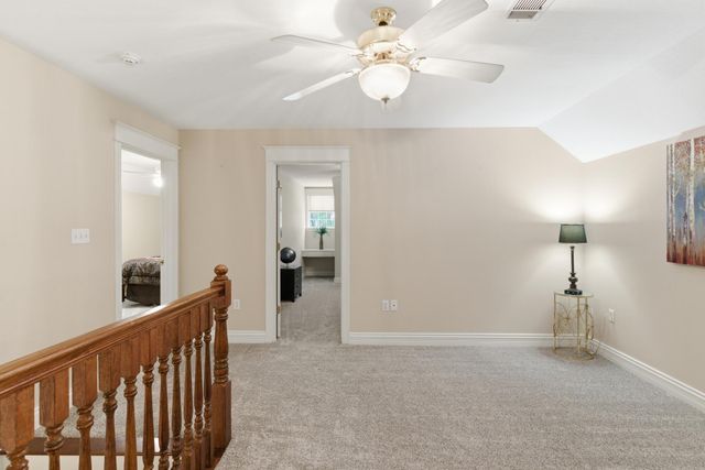 89 Twin Oaks Trace, Hattiesburg, MS 39402