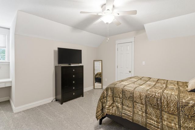 89 Twin Oaks Trace, Hattiesburg, MS 39402