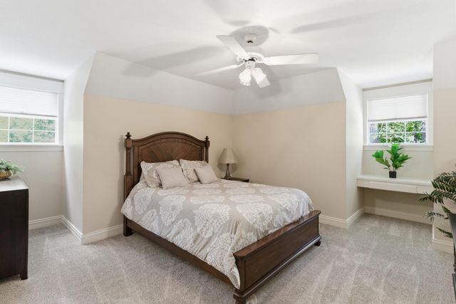 89 Twin Oaks Trace, Hattiesburg, MS 39402