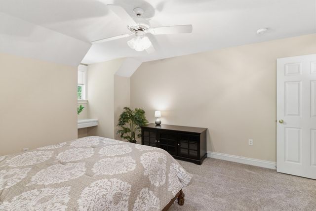 89 Twin Oaks Trace, Hattiesburg, MS 39402