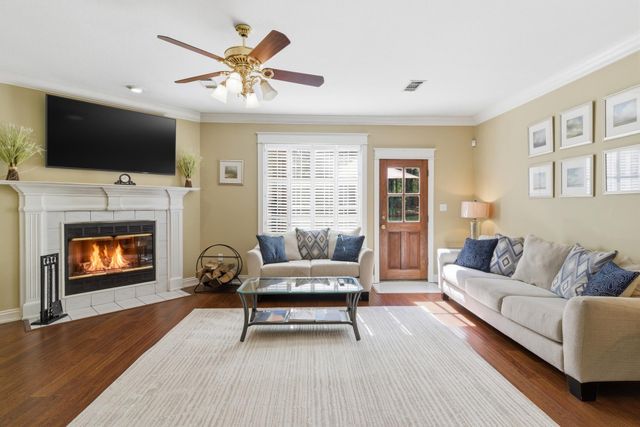 89 Twin Oaks Trace, Hattiesburg, MS 39402
