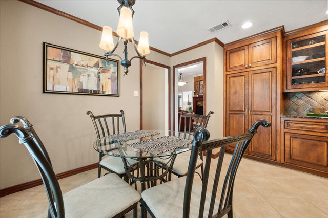 5805 Klinger Road, Arlington, TX 76016