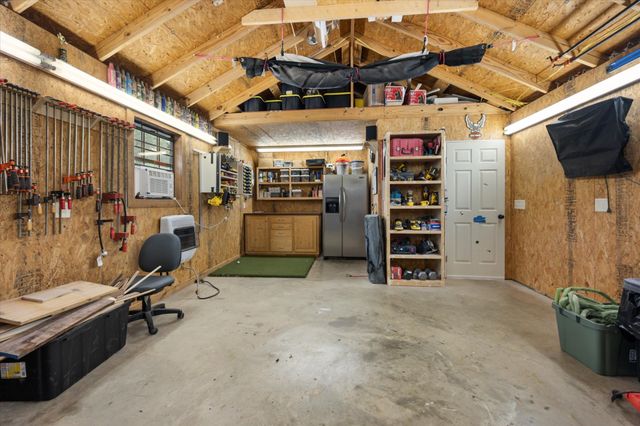5805 Klinger Road, Arlington, TX 76016