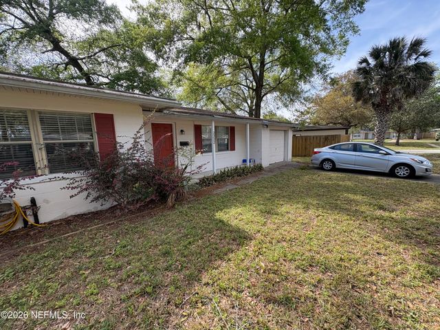 2322 WOODRIDGE Road, Jacksonville, FL 32210