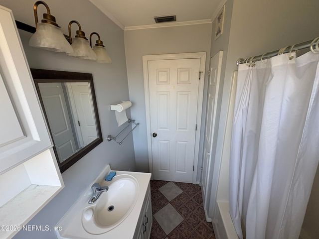 2322 WOODRIDGE Road, Jacksonville, FL 32210