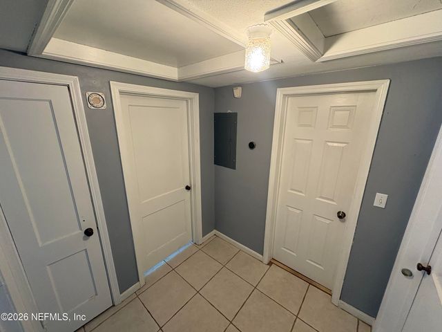 2322 WOODRIDGE Road, Jacksonville, FL 32210