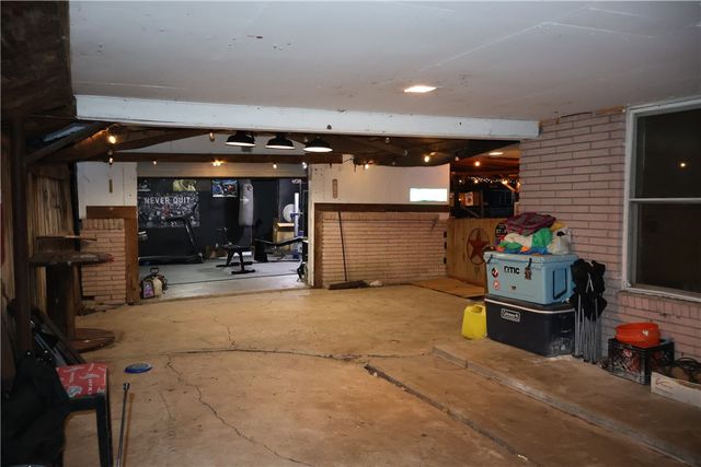 3806 Brookside Dr, Corpus Christi, TX 78410