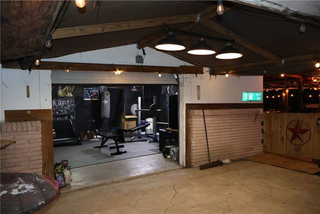 3806 Brookside Dr, Corpus Christi, TX 78410