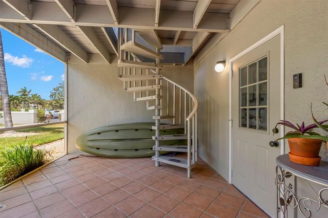 737 PINELLAS BAYWAY S 308, St Petersburg, FL 33715