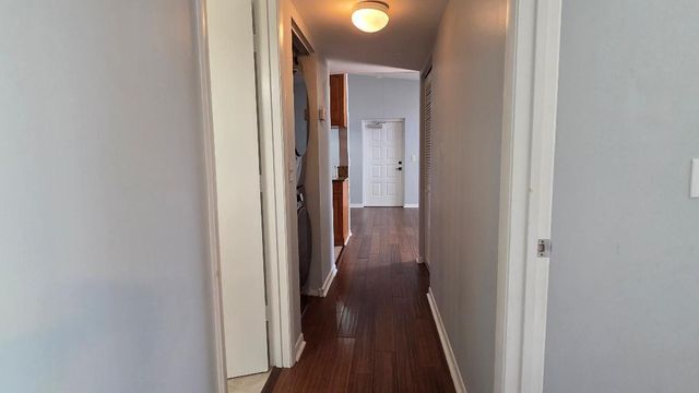 1015 Green Pine Boulevard E3, West Palm Beach, FL 33409