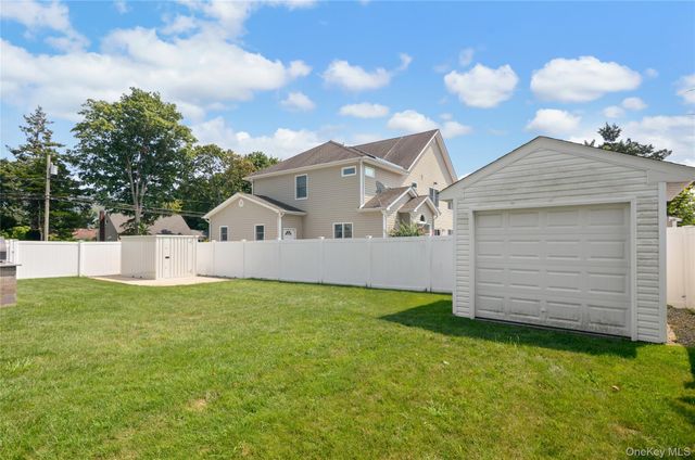 78 Osceola Avenue, Deer Park, NY 11729