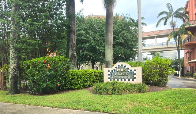 1610 Presidential Way 505, West Palm Beach, FL 33401