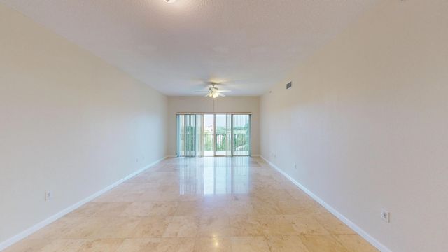 1610 Presidential Way 505, West Palm Beach, FL 33401