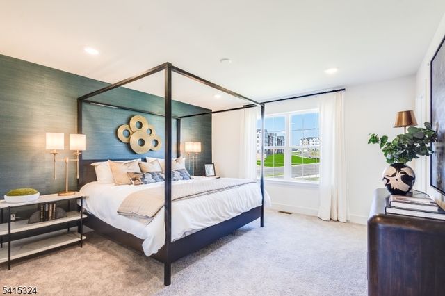 79 Eastwood Ter 79, East Hanover Twp., NJ 07936