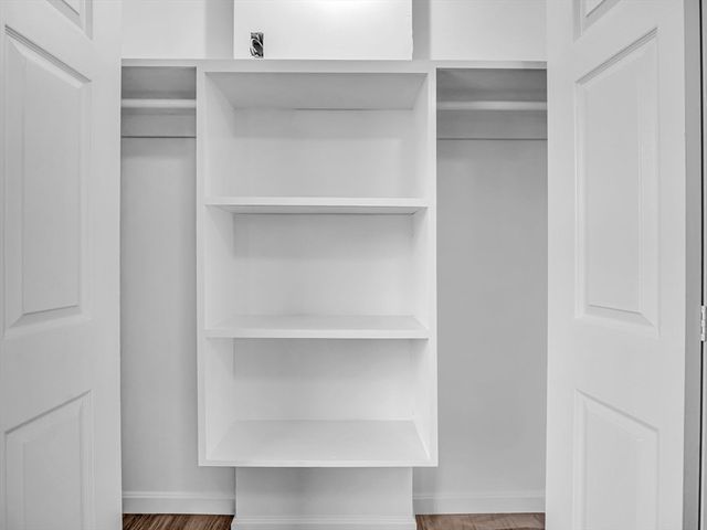 12 Alpine St 1, Worcester, MA 01610