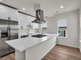 12 Alpine St 1, Worcester, MA 01610