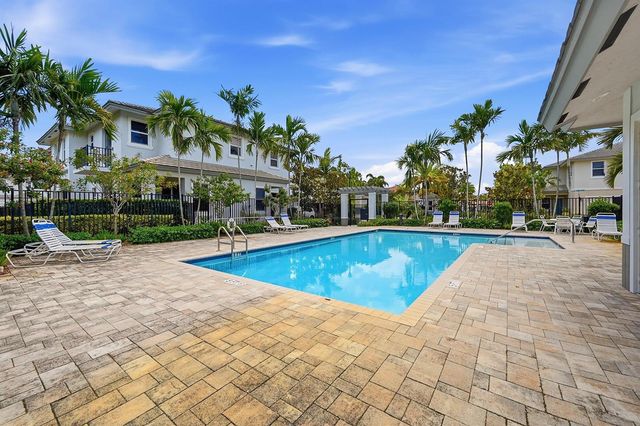 6993 Pines Circle 6993, Coconut Creek, FL 33073