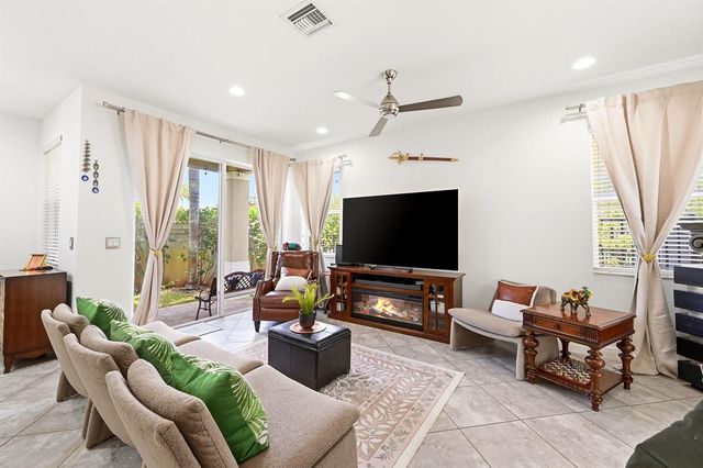 6993 Pines Circle 6993, Coconut Creek, FL 33073