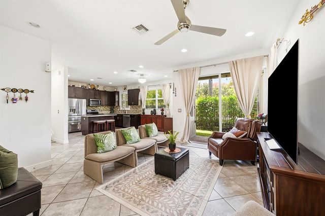6993 Pines Circle 6993, Coconut Creek, FL 33073