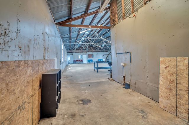 5800 E Roselane Street, Fort Worth, TX 76112