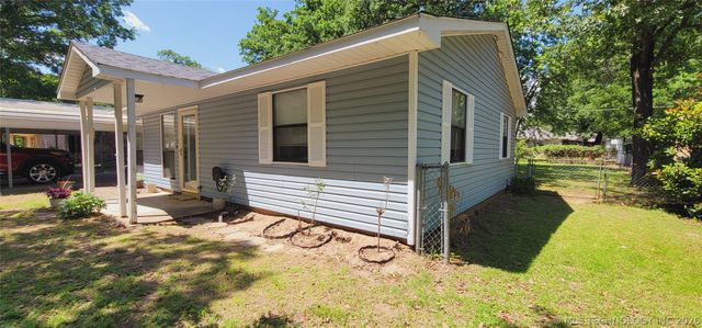 417377 Bridgeport Road, Eufaula, OK 74432